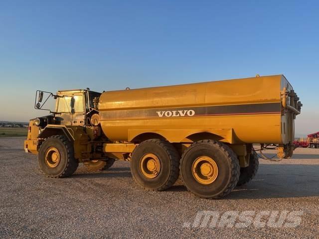 Volvo A35C Vesisäiliöautot