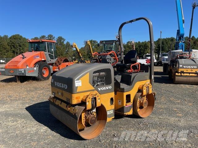 Volvo DD35B Tandemjyrät