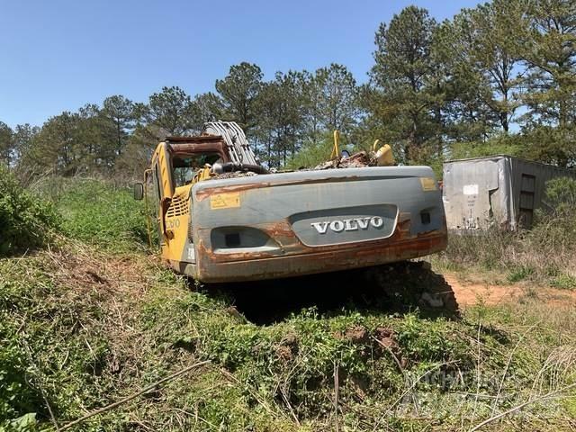Volvo EC240BLC Telakaivukoneet