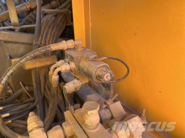 Volvo EC290BLC Telakaivukoneet