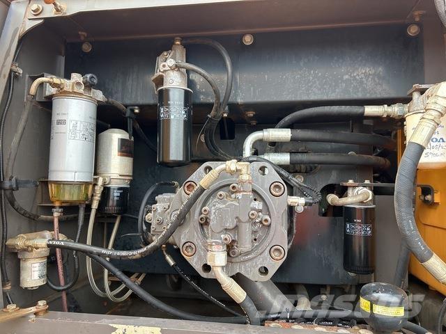 Volvo EC300DL Telakaivukoneet