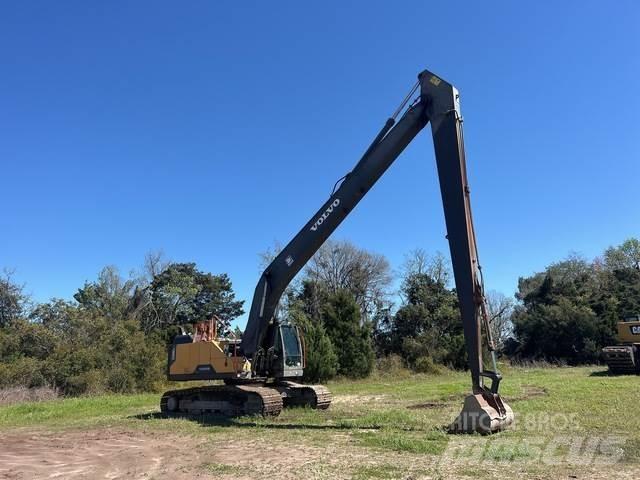 Volvo EC300ELR Telakaivukoneet