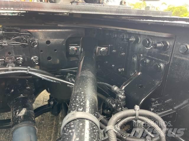 Volvo FH13 Vetopöytäautot