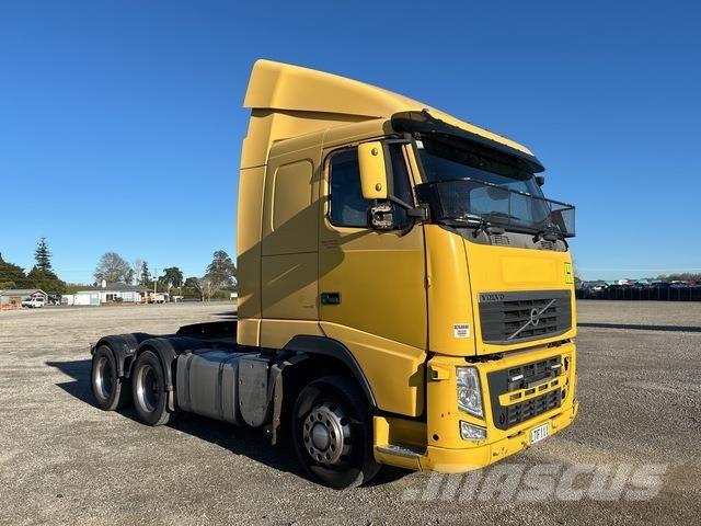 Volvo FH13 Vetopöytäautot