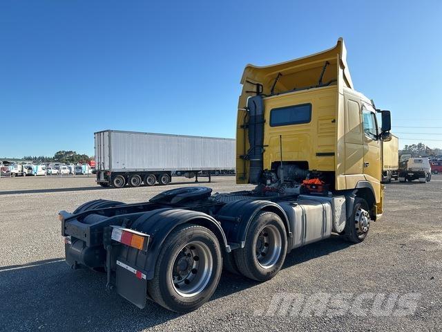 Volvo FH13 Vetopöytäautot