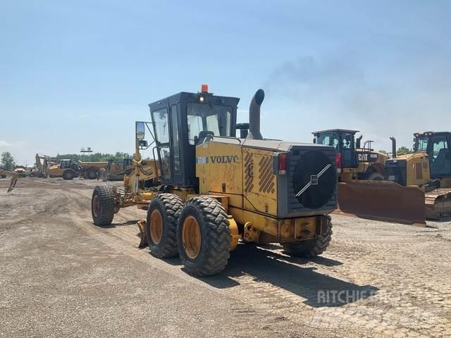 Volvo G726B Tiehöylät