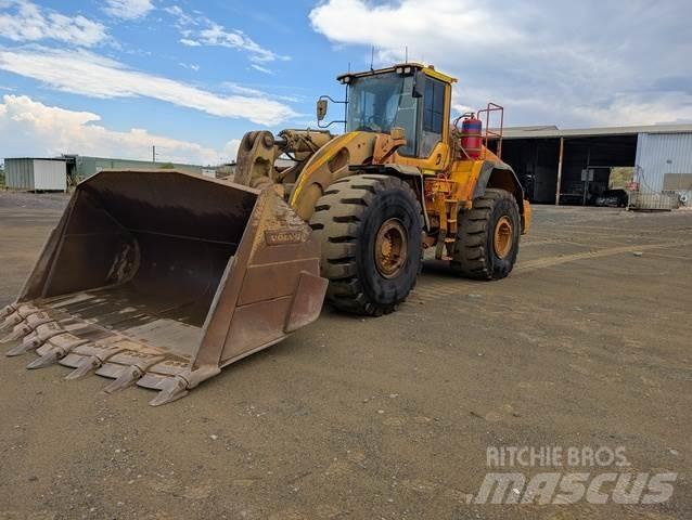 Volvo L260H Pyöräkuormaajat