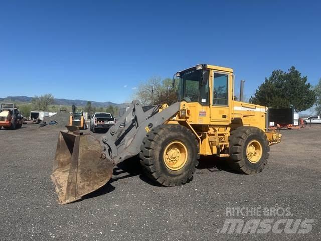 Volvo L70D Pyöräkuormaajat