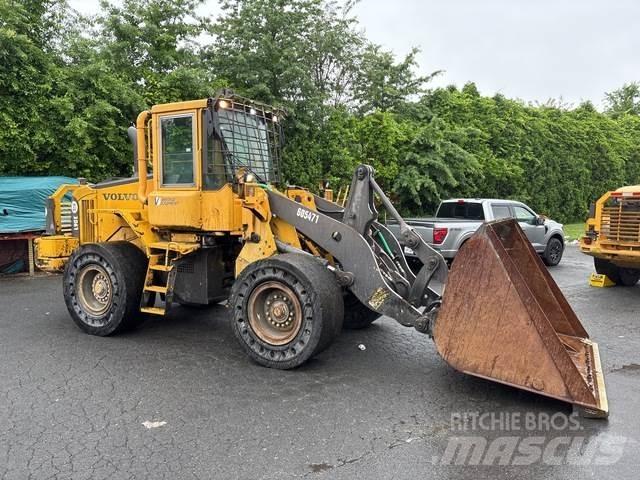 Volvo L90E Pyöräkuormaajat