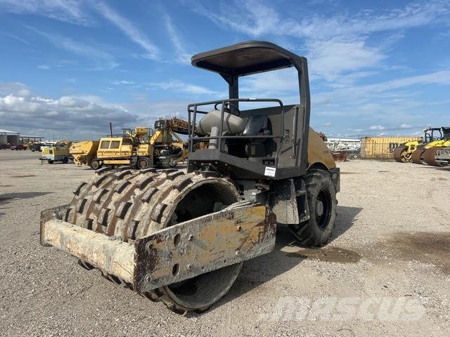 Volvo SD-70F Yksivalssijyrät