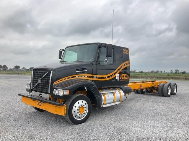 Volvo VHD64F Ohjaamot ja sisustat