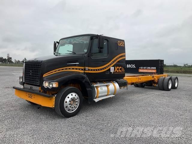 Volvo VHD64F Ohjaamot ja sisustat