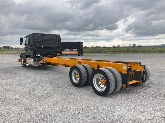 Volvo VHD64F Ohjaamot ja sisustat