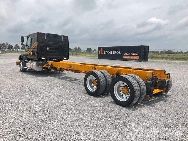 Volvo VHD64F Ohjaamot ja sisustat