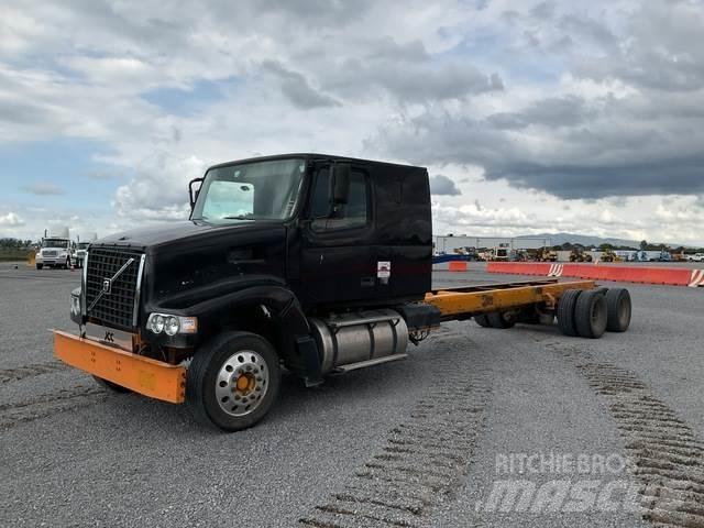 Volvo VHD64F Ohjaamot ja sisustat