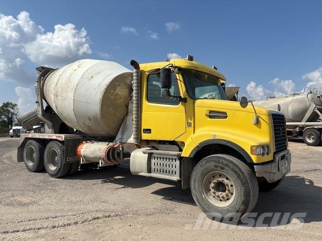 Volvo VHD64F Muut kuorma-autot