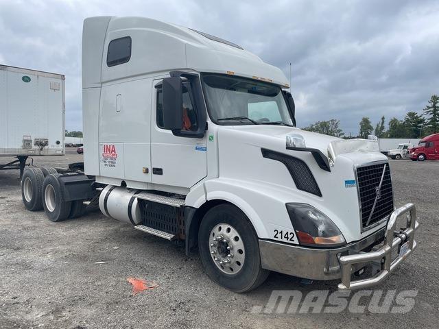 Volvo VLN670 Vetopöytäautot