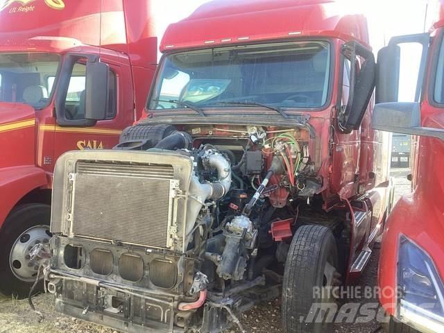 Volvo VNL Vetopöytäautot