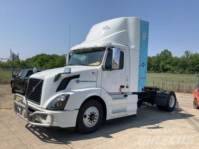 Volvo VNL Vetopöytäautot