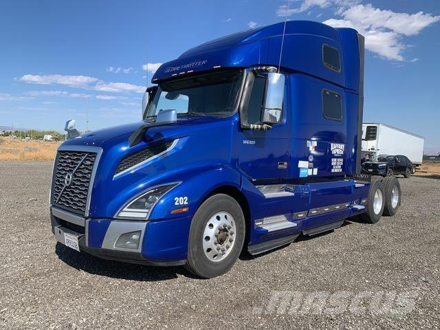 Volvo VNL Vetopöytäautot