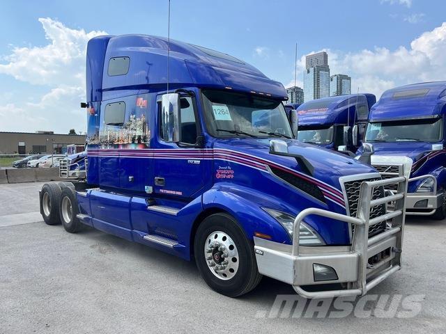Volvo VNL760 Vetopöytäautot