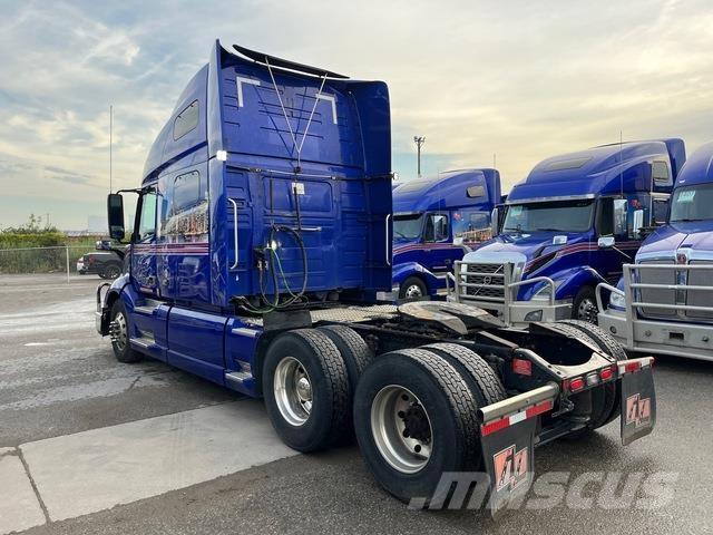 Volvo VNL760 Vetopöytäautot