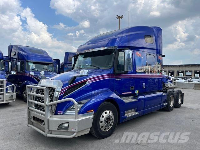 Volvo VNL760 Vetopöytäautot