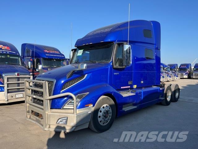 Volvo VNL760 Vetopöytäautot