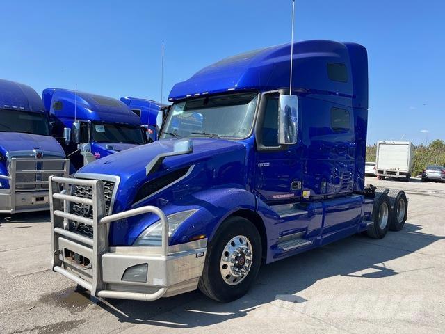 Volvo VNL760 Vetopöytäautot