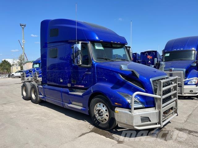 Volvo VNL760 Vetopöytäautot