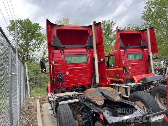 Volvo VNM Vetopöytäautot