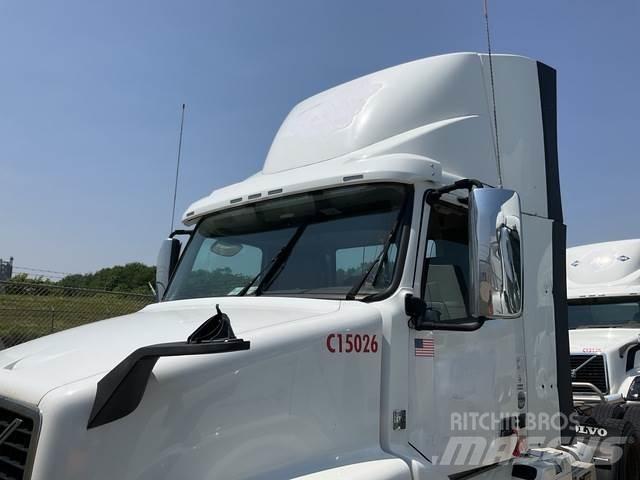 Volvo VNM Vetopöytäautot