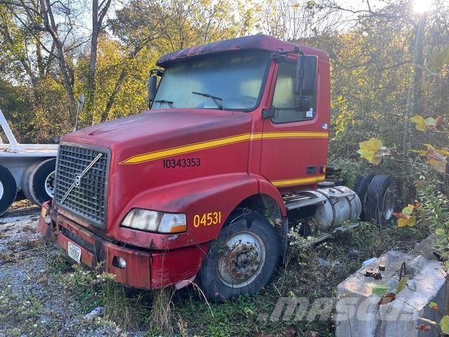 Volvo VNM200 Vetopöytäautot