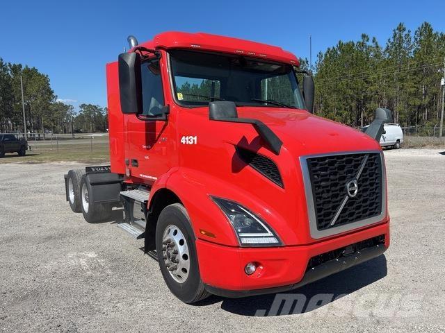 Volvo VNR Vetopöytäautot