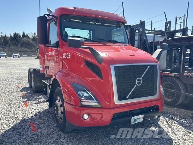 Volvo VNR Vetopöytäautot