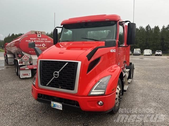 Volvo VNR Vetopöytäautot