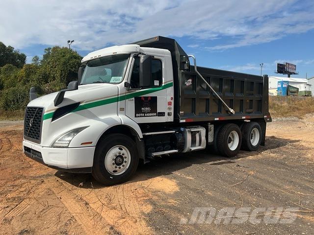 Volvo VNR Sora- ja kippiautot