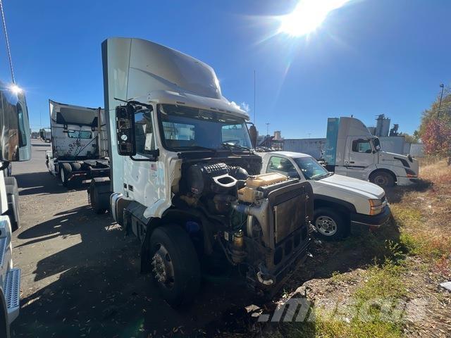 Volvo VNR Vetopöytäautot