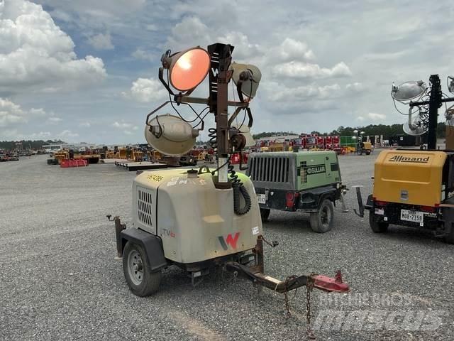 Wacker LTV6K Valopylväät
