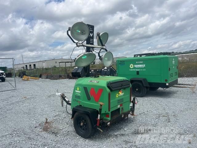 Wacker LTV6L Valopylväät