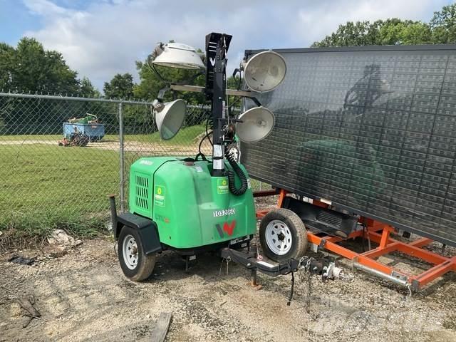 Wacker LTV6L Valopylväät