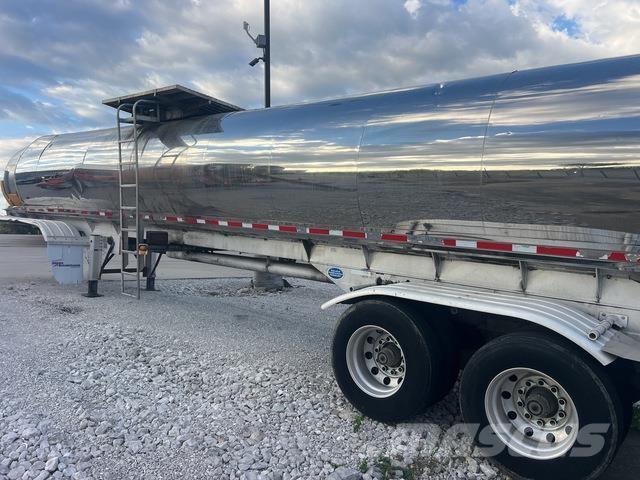 Walker  Säiliöperävaunut