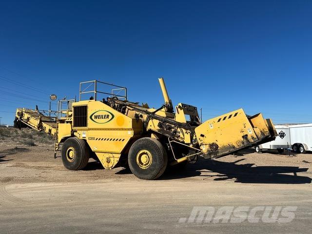 Weiler E2850 MTV (Material transport vehicle)