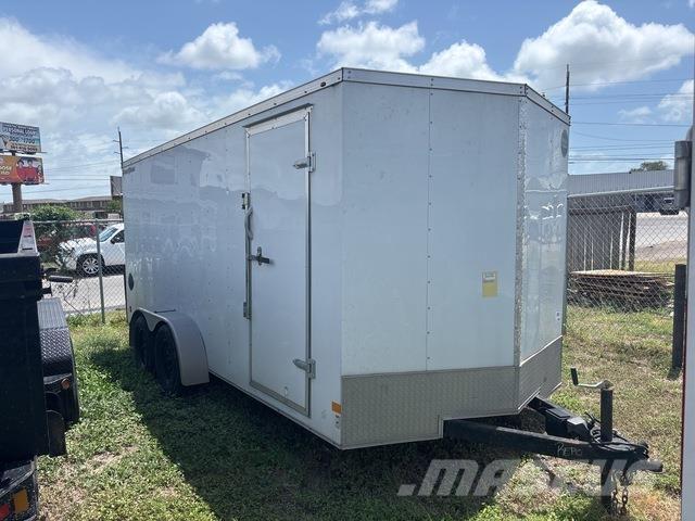 Wells Cargo  Umpikoriperävaunut