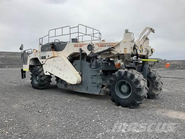 Wirtgen 2400 Tiivistyskoneet