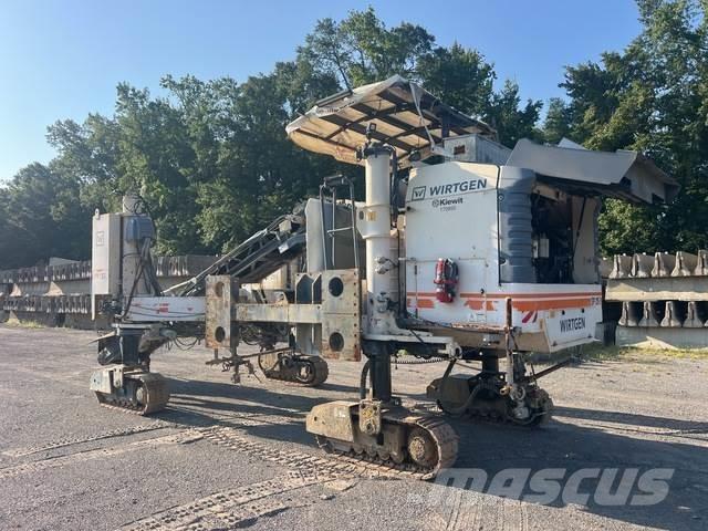 Wirtgen SP25i Betonin levittäjät