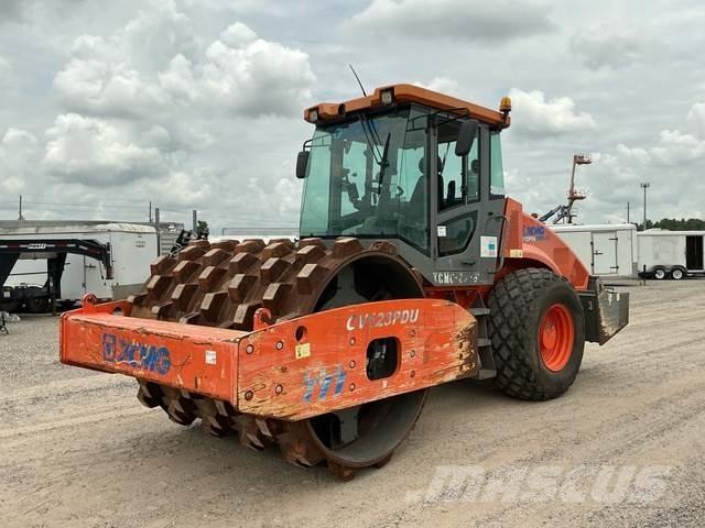 XCMG CV123PDU Yksivalssijyrät
