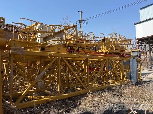 XCMG QTZ80 Torninosturit