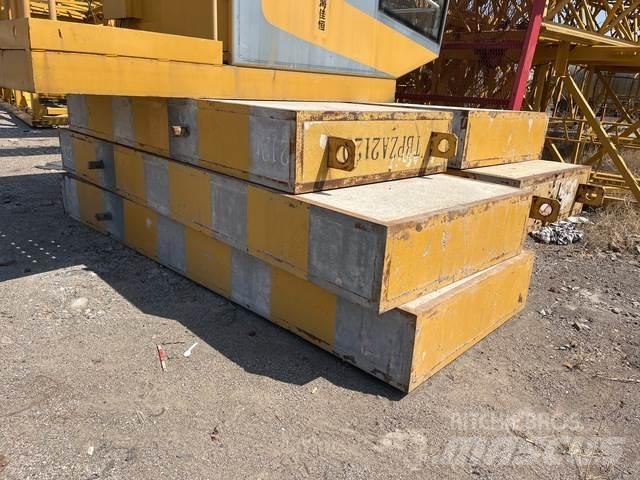 XCMG QTZ80 Torninosturit