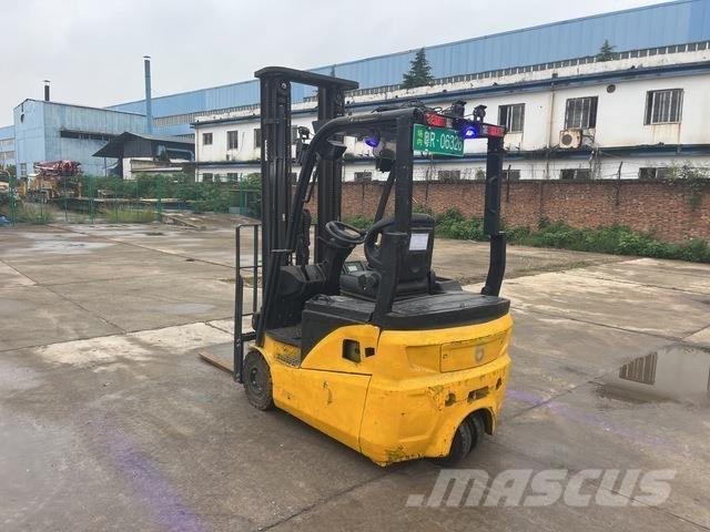 XCMG XCB-TW18 Sähkötrukit
